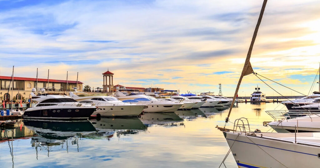 Sailing vs. Motorboats